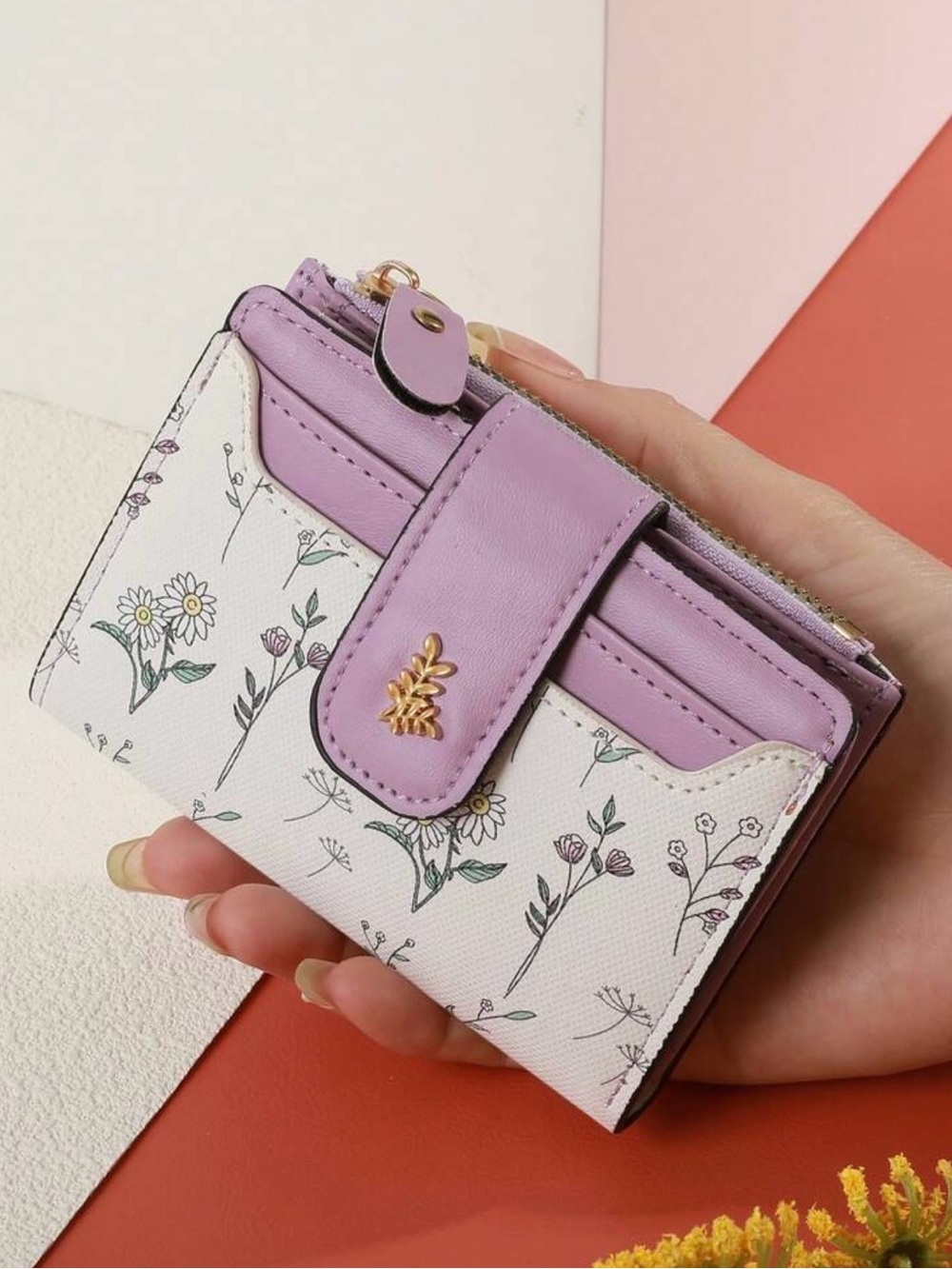 Lavender Floral Compact Wallet - Women's Card Holder